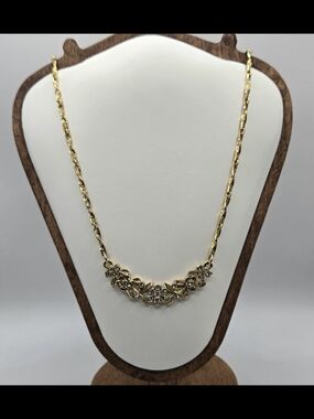 Vintage 1928 Gold Tone Floral Necklace with Crystal Accents | Adjustable